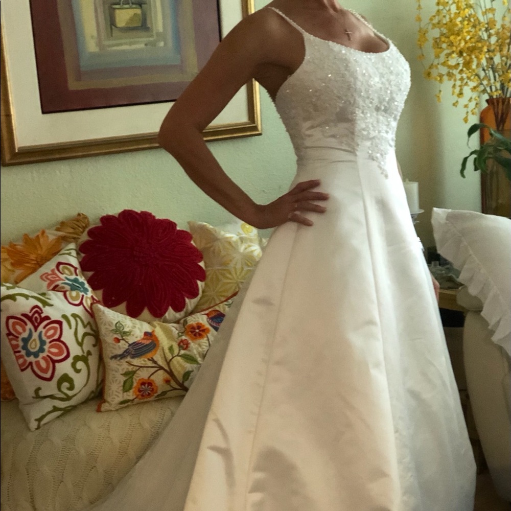 Michelangelo Wedding Dress Sz 8 New With Tags